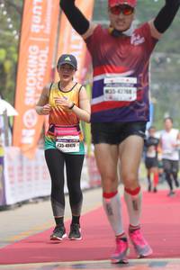 BIB: 42708, 40476
                            <button type="button" onclick="openModal(8142871)" class="btn btn-primary btn-sm float-right btn-popup" data-toggle="modal" data-target=".modal-high-quality">
                        <i class="fas fa-shopping-cart"></i> Add to Cart
                    </button>
                                            <button type="button" onclick="isThisMe(8142871, true)" class="btn btn-success btn-sm float-right btn-popup btn-isme hidden" data-toggle="tooltip" data-placement="bottom" title="นี่คือรูปของคุณใช่ไหม คลิกที่นี่เพื่อเอาเข้าอัลบั้ม">
                        <i class="fas fa-plus"></i> Add to album
                    </button>
                    <button type="button" onclick="isThisMe(8142871, false)" class="btn btn-warning btn-sm float-right btn-popup btn-isnotme hidden">
                        <i class="fas fa-ban"></i> Remove from album
                    </button>